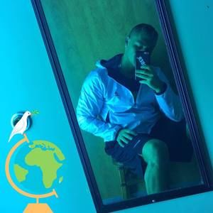 Meet your Posher, Justin